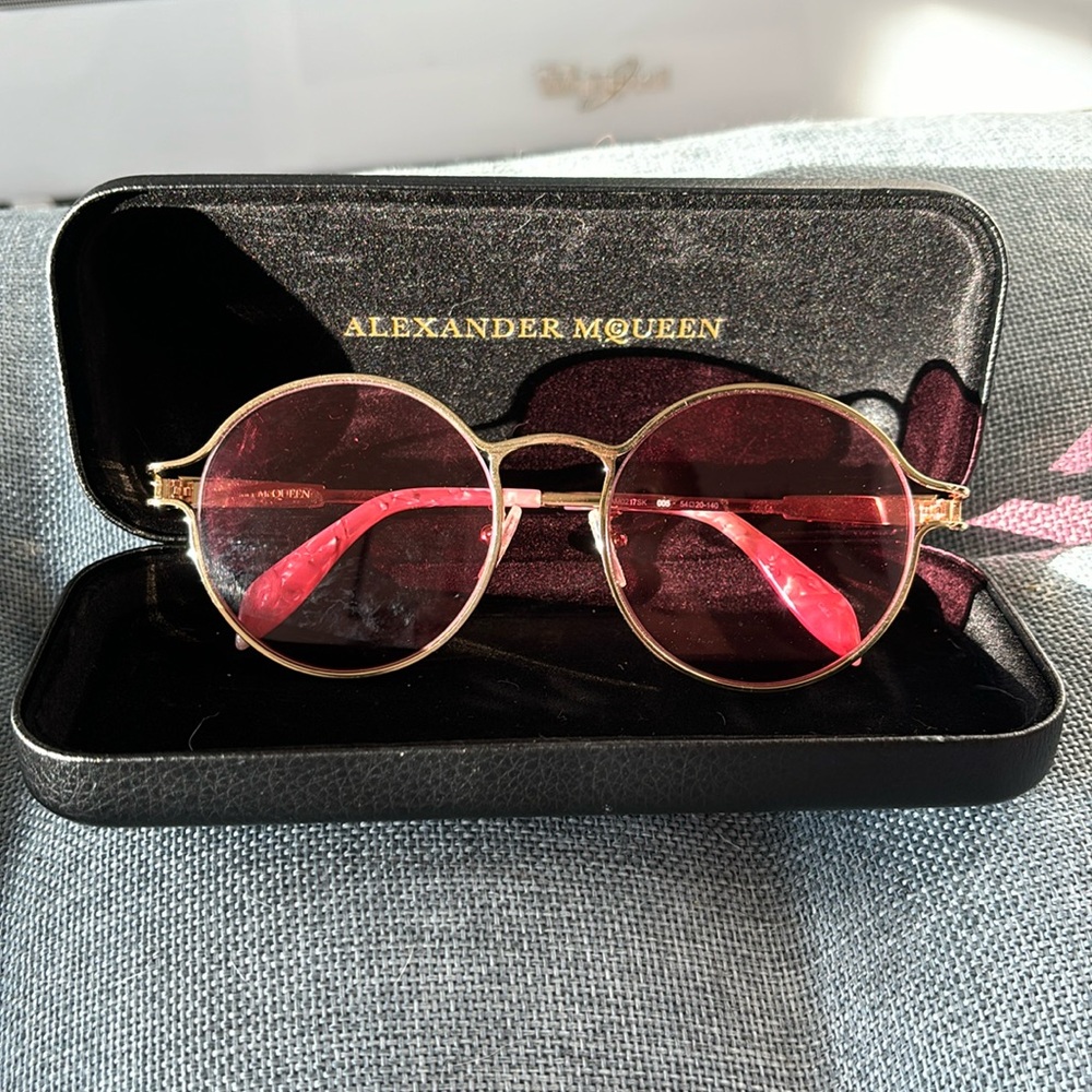 Sunglasses Alexander McQueen dark pink/RED